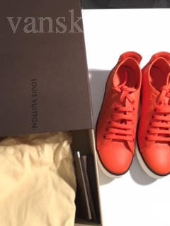 190303211509_LV Leather Sneakers Orange 001.jpg
